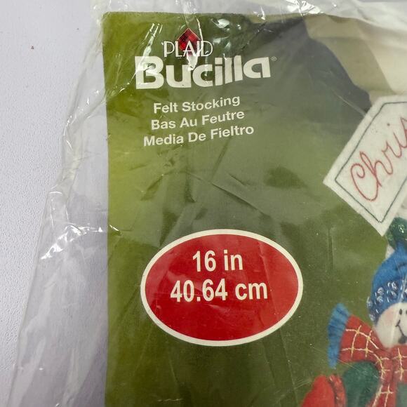 New Plaid Bucilla Felt Christmas Stocking Kit 86441 Fun in The Snow Snowmen 16" - Picture 2 of 6